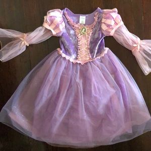 Authentic Disney Store Rapunzel costume size 5/6